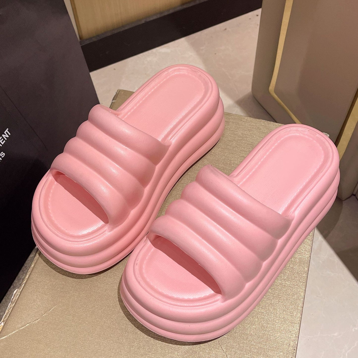 Outdoor Wear Deodorant Cross-border Hot Sale EVA Thick Bottom Wear-resistant Indoor Slippers