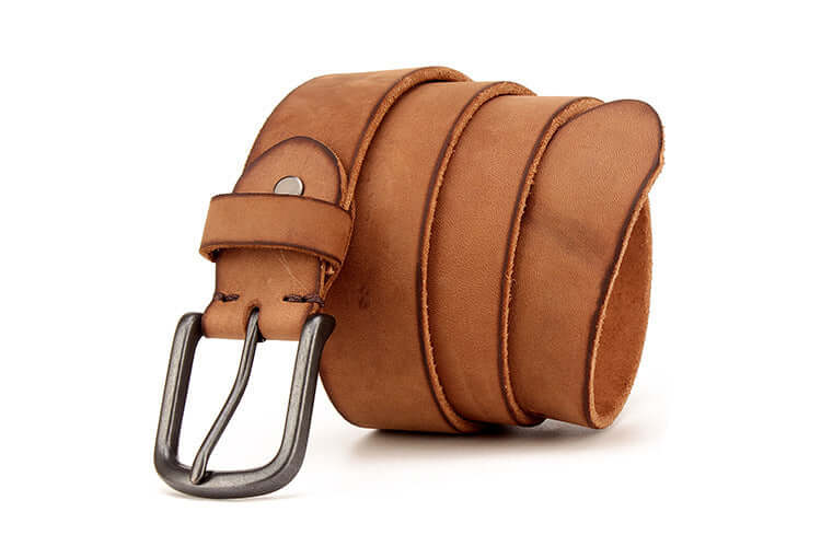 Men's leather pin buckle belt showcasing smooth leather and a durable pin buckle design.
