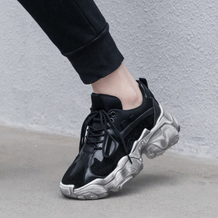 Running platform sneakers