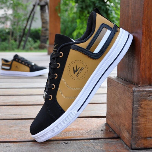Youth Fashion Large Size Sneakers – Simple & Sporty Style