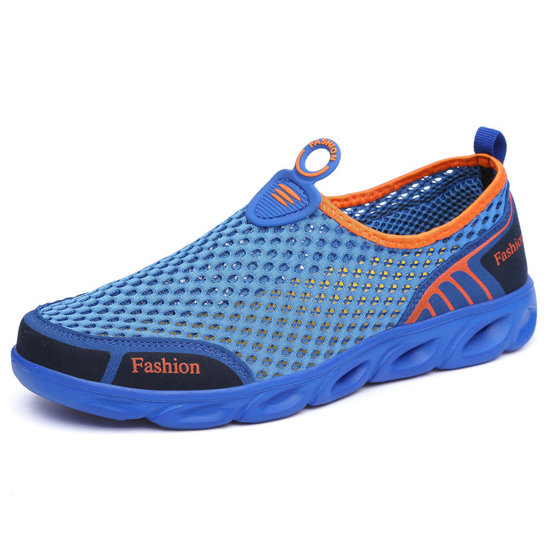 A pedal mesh couple's upstream shoes