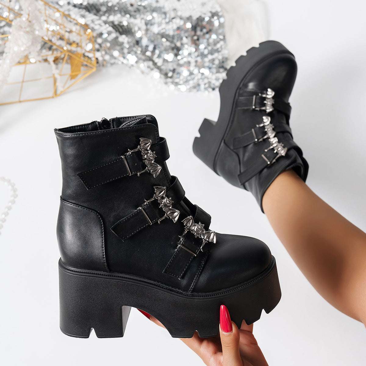 Women's Thick-soled Ankle Boots With Belt Buckle Decoration