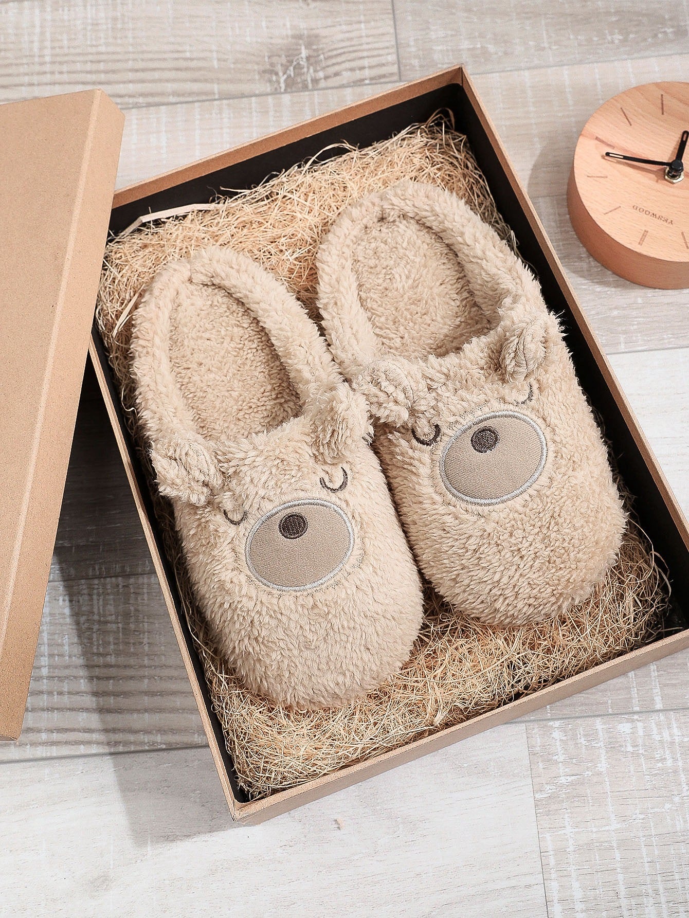 Cute Round Toe Brown Toe Ring In Stock Couple Soft Bottom Flat Heel Medium Mouth Suede Cotton Slippers