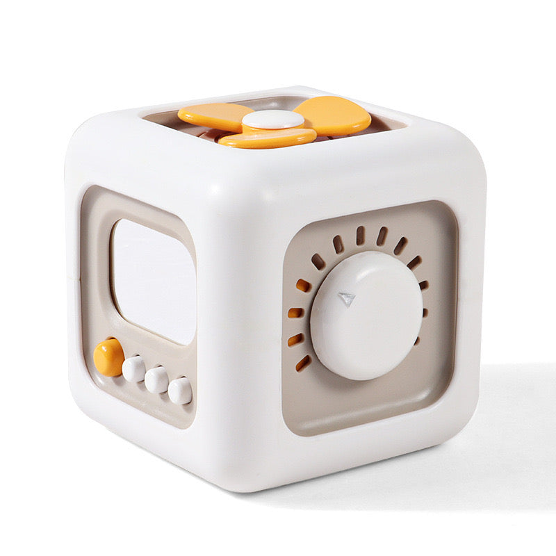 Children's puzzle Montessori early education toys, busy Rubik's cube ball, baby 0-3 years old, 1 kindergarten teaching tool - Ectron Online