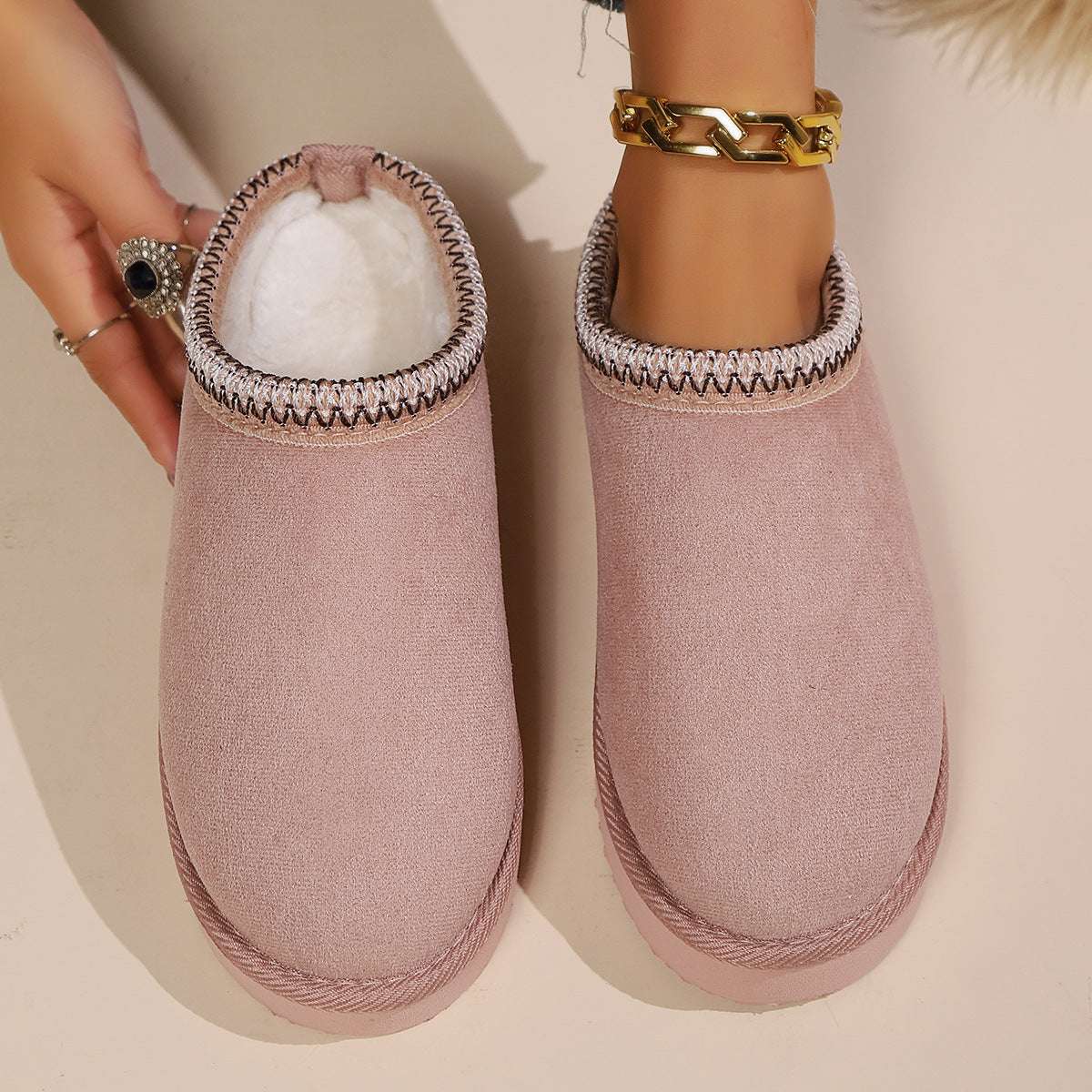 Women's Indoor Warm Plush Non-slip Thick-soled Cotton Slippers