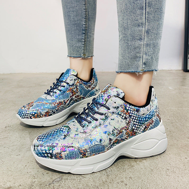 Women's snakeskin platform sneakers