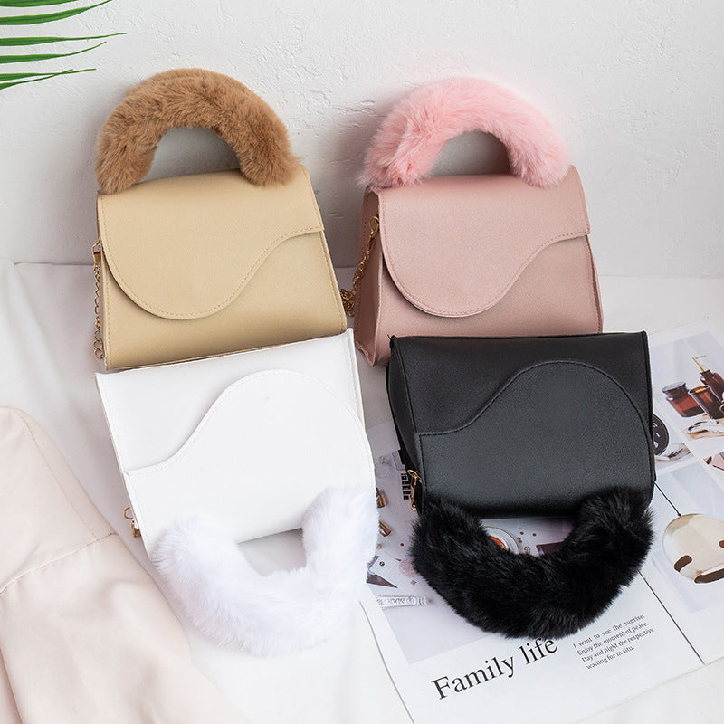 Plain Mao Wrist Chain Mobile Phone Bag