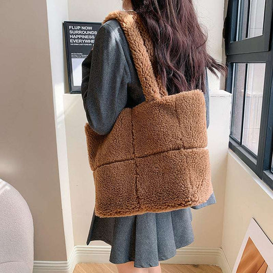 Luxury Plush Bag - Winter Fashion Cute Tote Handbag Women's Designer Luxury Plush Bag Winter | Ectron Online