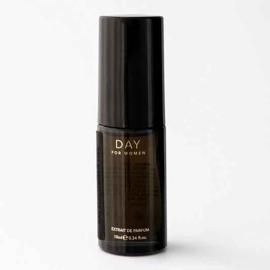 Day for Women extrait de parfum spray, 0.34 oz bottle with black cap