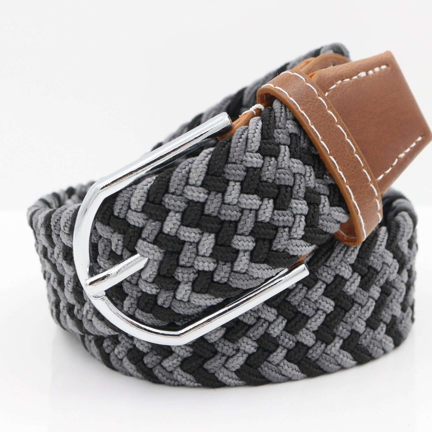 Simple Stretch And Breathable Canvas Woven Belt featuring a stylish woven design and sturdy buckle.