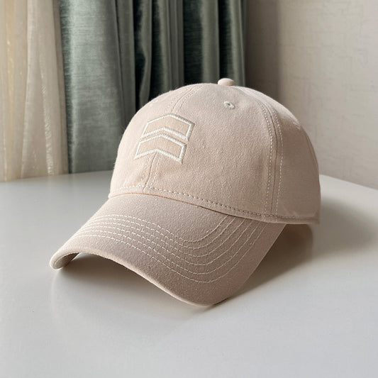 big baseball cap trend