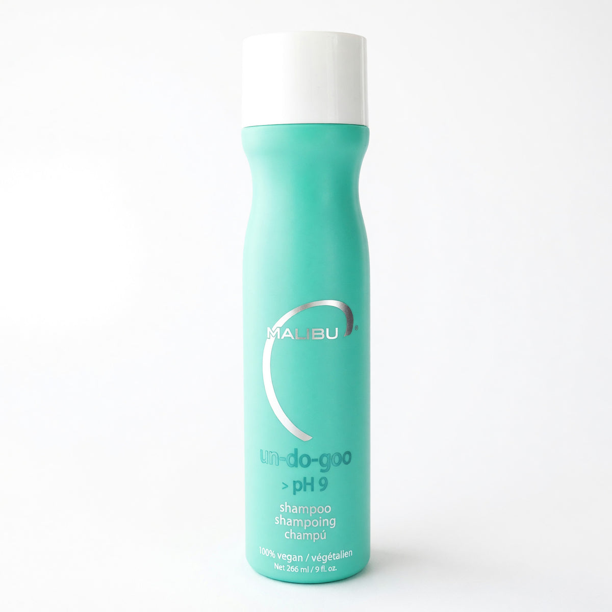 Teal clarifying shampoo bottle with white cap, Malibu C Un-Do-Goo pH 9