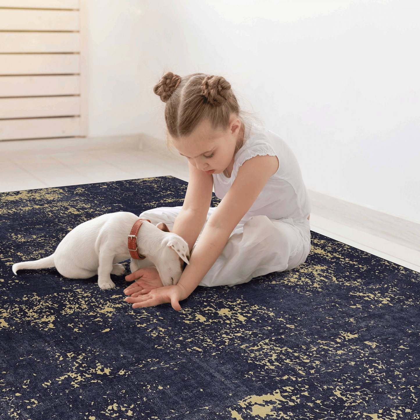 Maval Washable Runner Rug - Black and Gold (2'6'' x 10')