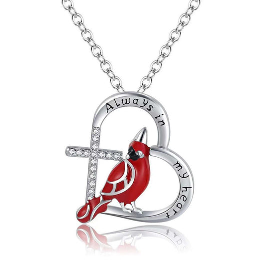 Creative Heart-Shaped Cardinal Pendant Necklace