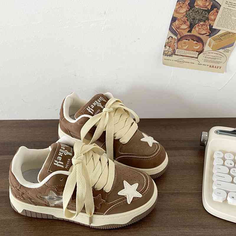 Thick Bottom Star Pattern Sneakers Women's Retro Leisure Sports Bread Shoes