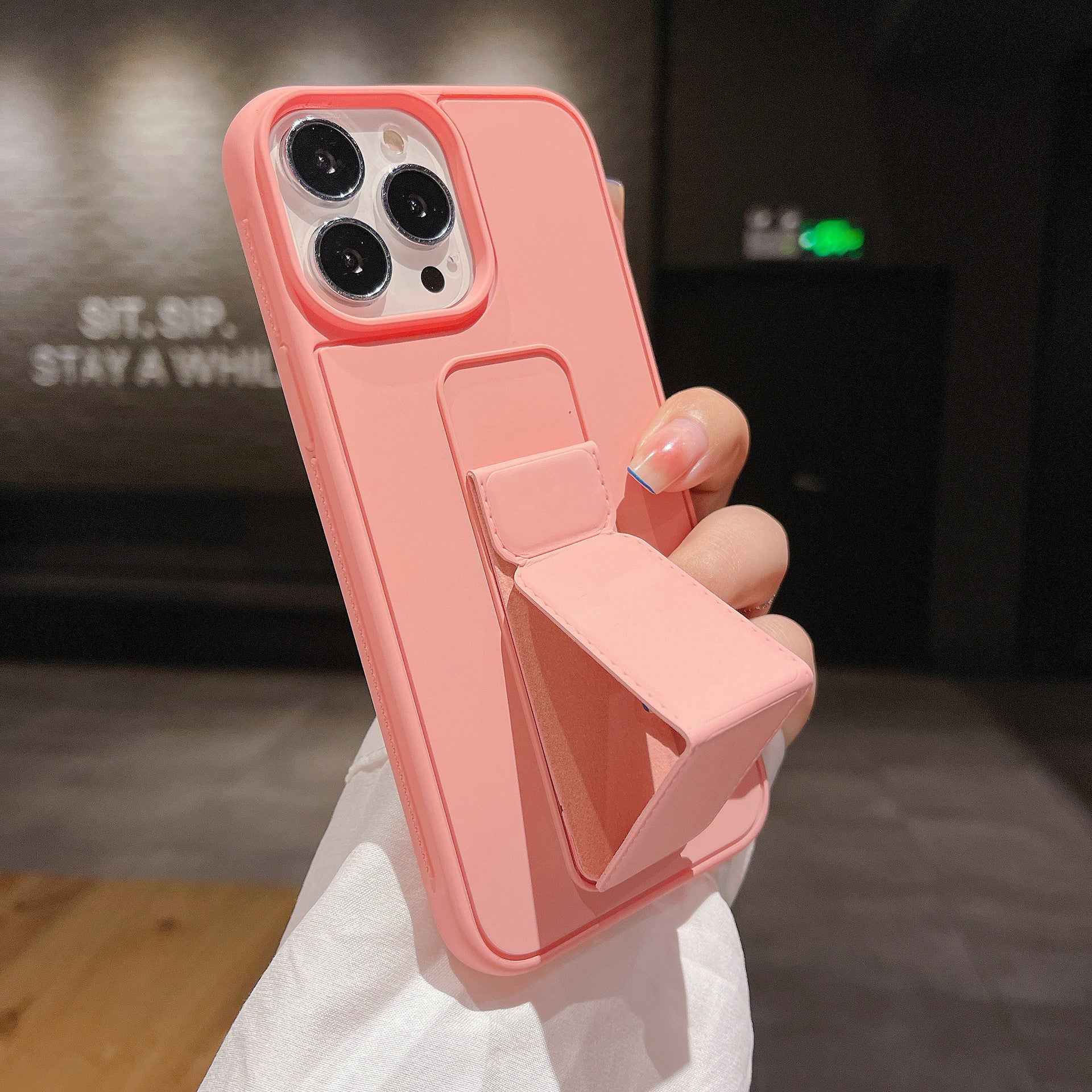 Folding Bracket Phone Case - Drop-Resistant & Durable Folding Bracket Phone Case Drop-resistan | Ectron Online