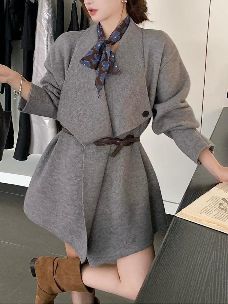 Heather-gray irregular-lapel knitted cardigan with belt tie, long sleeves, button front