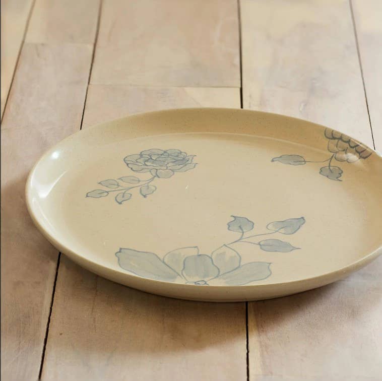 Off-White Round Ceramic Printed Dinner Plate - 9.8" Elegant Dish