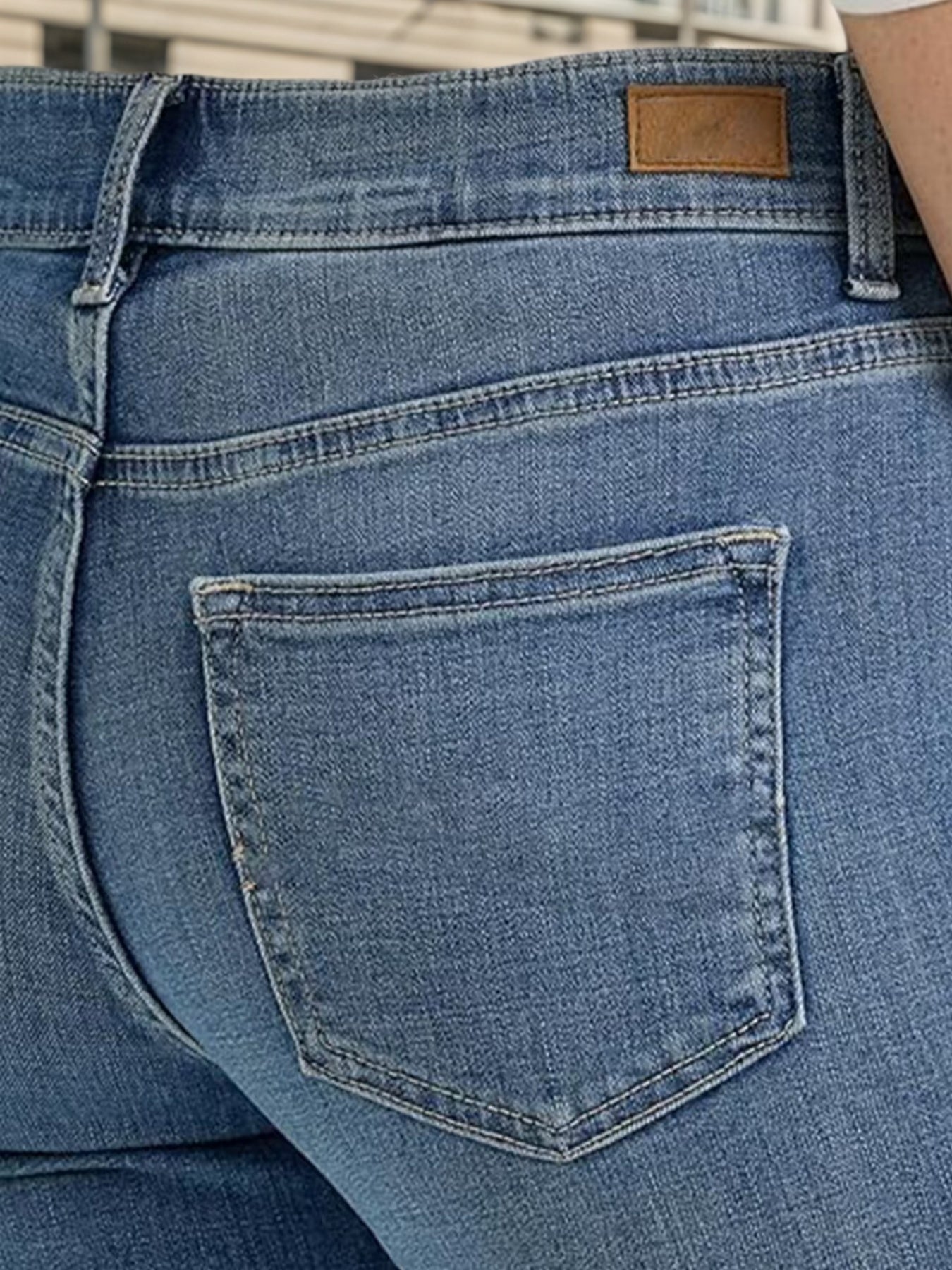 Women's High-Waisted Slim Straight Jeans