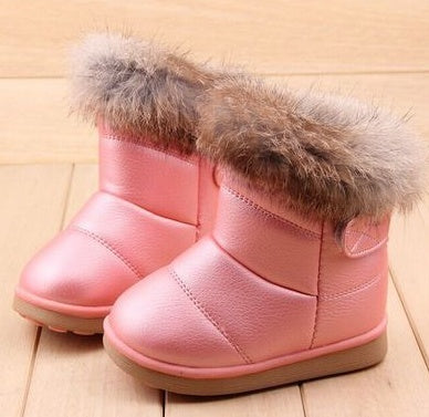 Girls' snow boots in pink with tan faux-fur cuff and rounded rubber sole