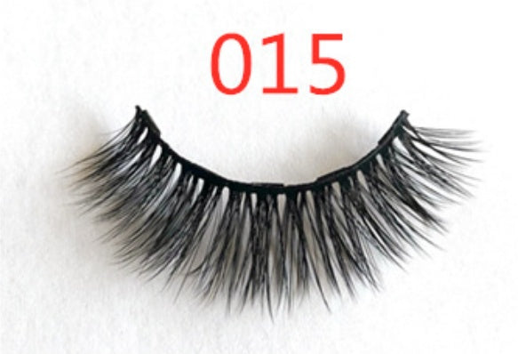 A Pair Of False Eyelashes With Magnets In Fashion A Pair Of False Eyelashes With Magnets I | Ectron Online
