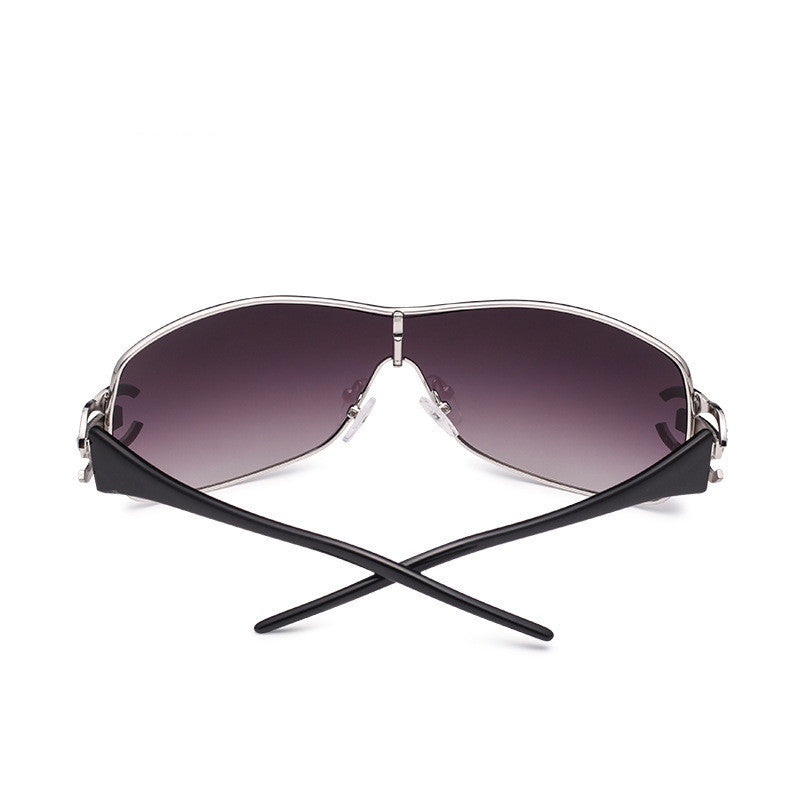 Diamond Fashion Metal Sunglasses Ladies Sun Shade Siamese Frame