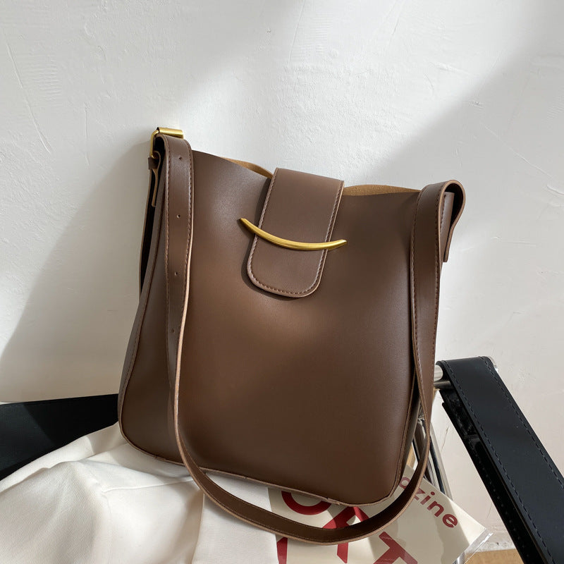 Single Shoulder Bag - Western Style Women's Bag Single Shoulder Bag Western Style Women' | Ectron Online