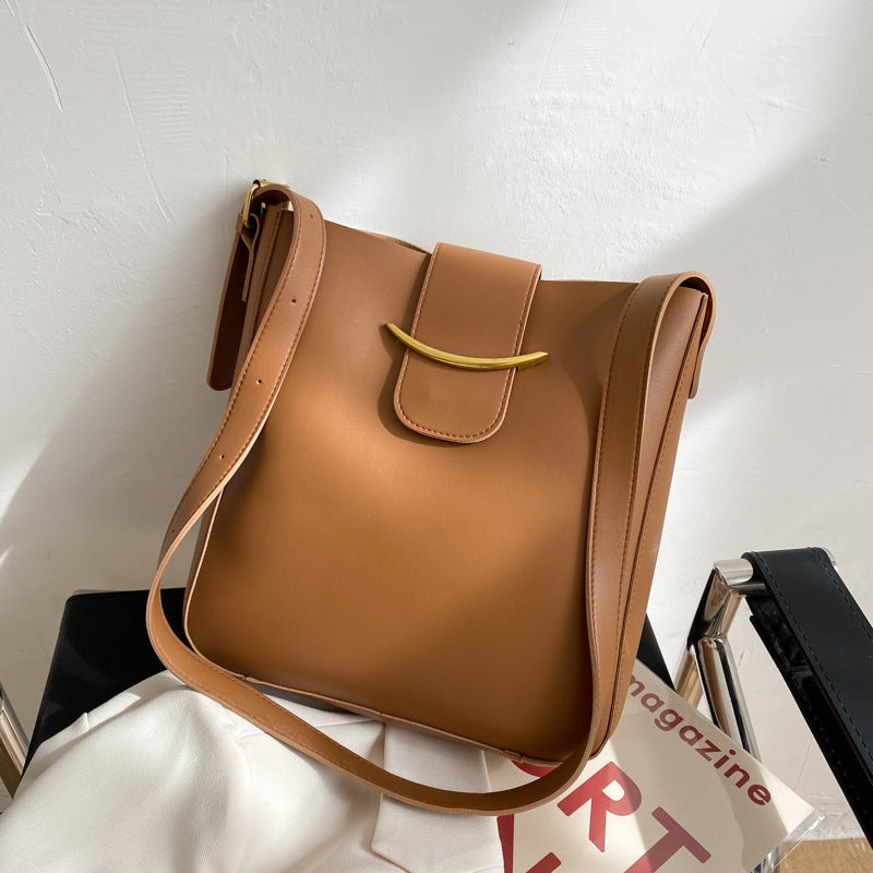 Single Shoulder Bag - Western Style Women's Bag Single Shoulder Bag Western Style Women' | Ectron Online