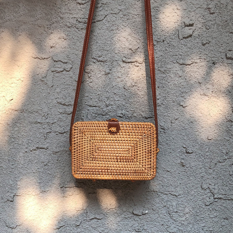 New Bali Rattan Woven Bag, Retro Straw Woven Beach Travel Messenger Bag