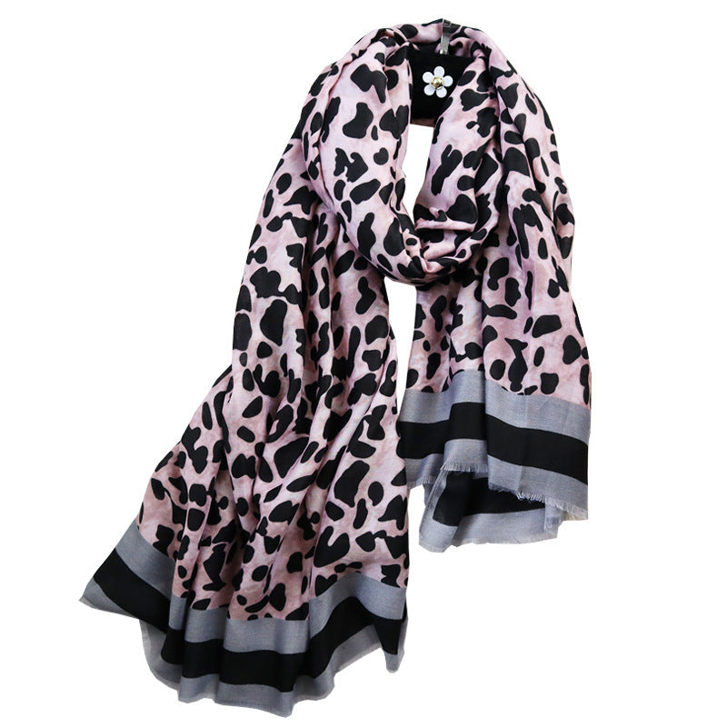 Warm leopard scarf