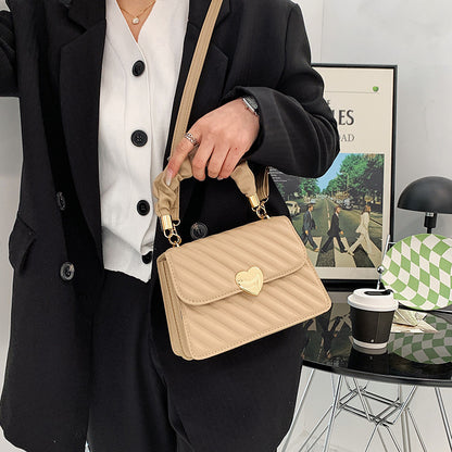Women's Fashion Chain Shoulder Bag - Love Metal Design Handbag Women Handbags Fashion Chain Shoulder Ba | Ectron Online
