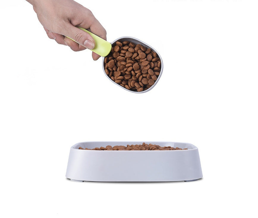 Pet food spoon