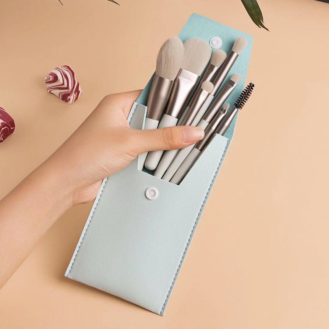 Page Title: Portable 8-Piece Mini Makeup Brush Set for Travel Travel Portable 8 Mini Makeup Brush Beau | Ectron Online