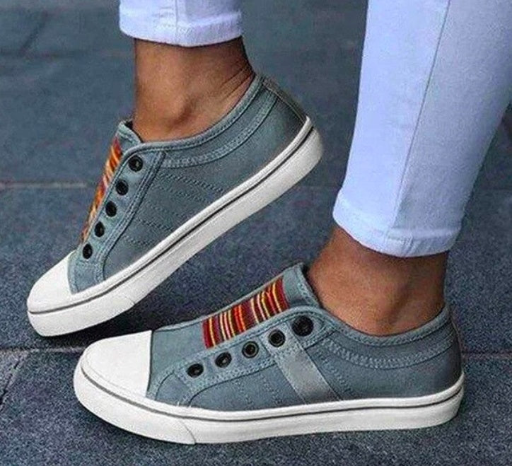 Laceless Canvas Casual Shoes - Effortless Slip-On Style Laceless Canvas Casual Shoes Fashion Sne | Ectron Online