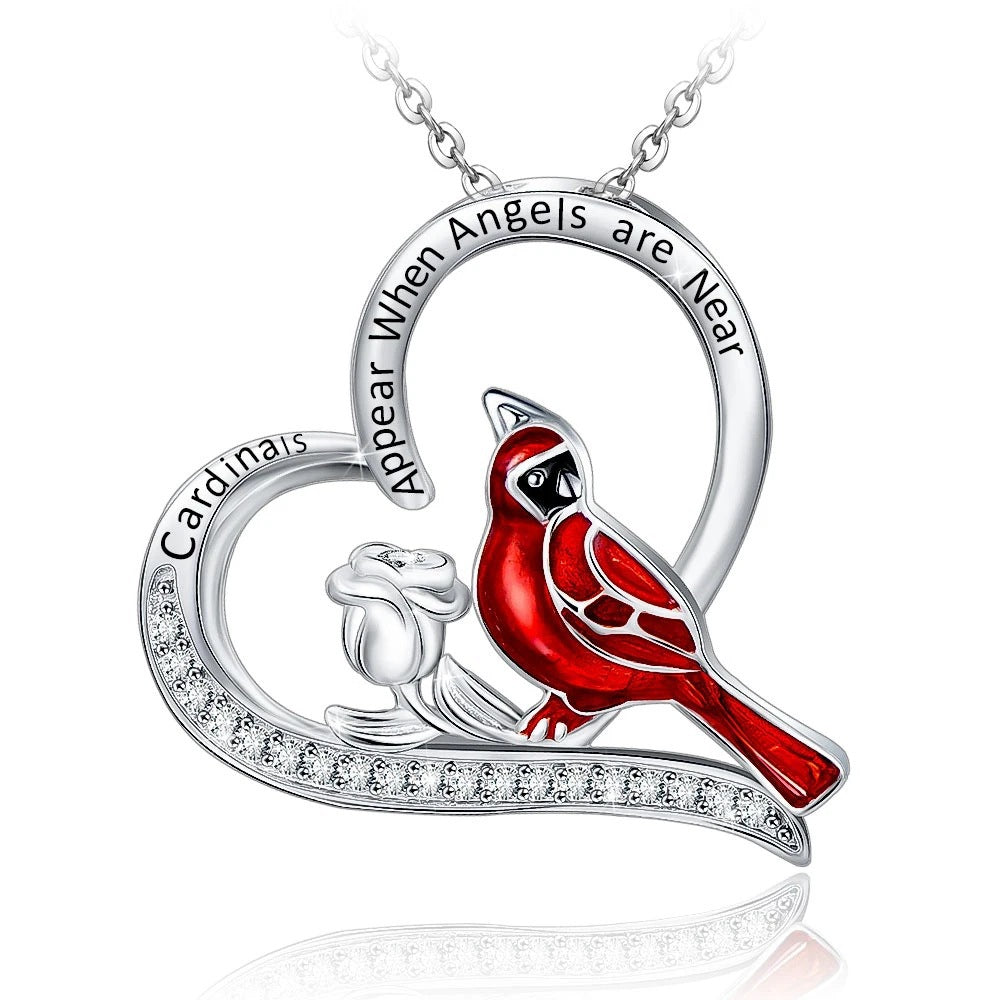 Creative Heart-Shaped Cardinal Pendant Necklace