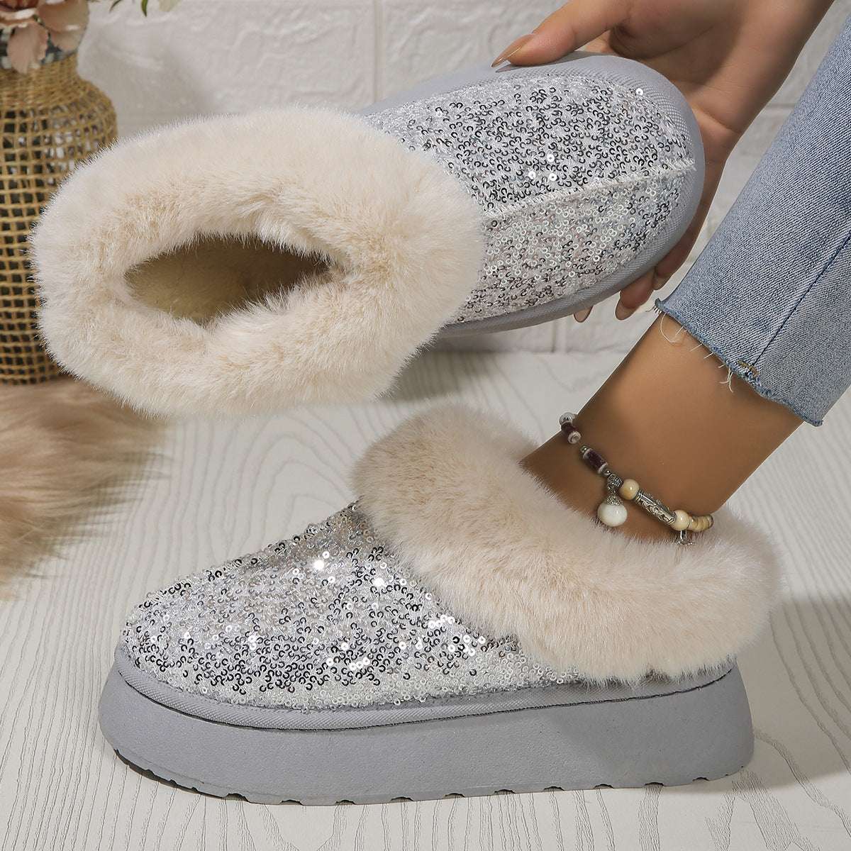Fashion Sequined Plush Shoes – Thick Sole Warm Winter Slippers Fashion Sequined Thick-soled Plush Shoes | Ectron Online