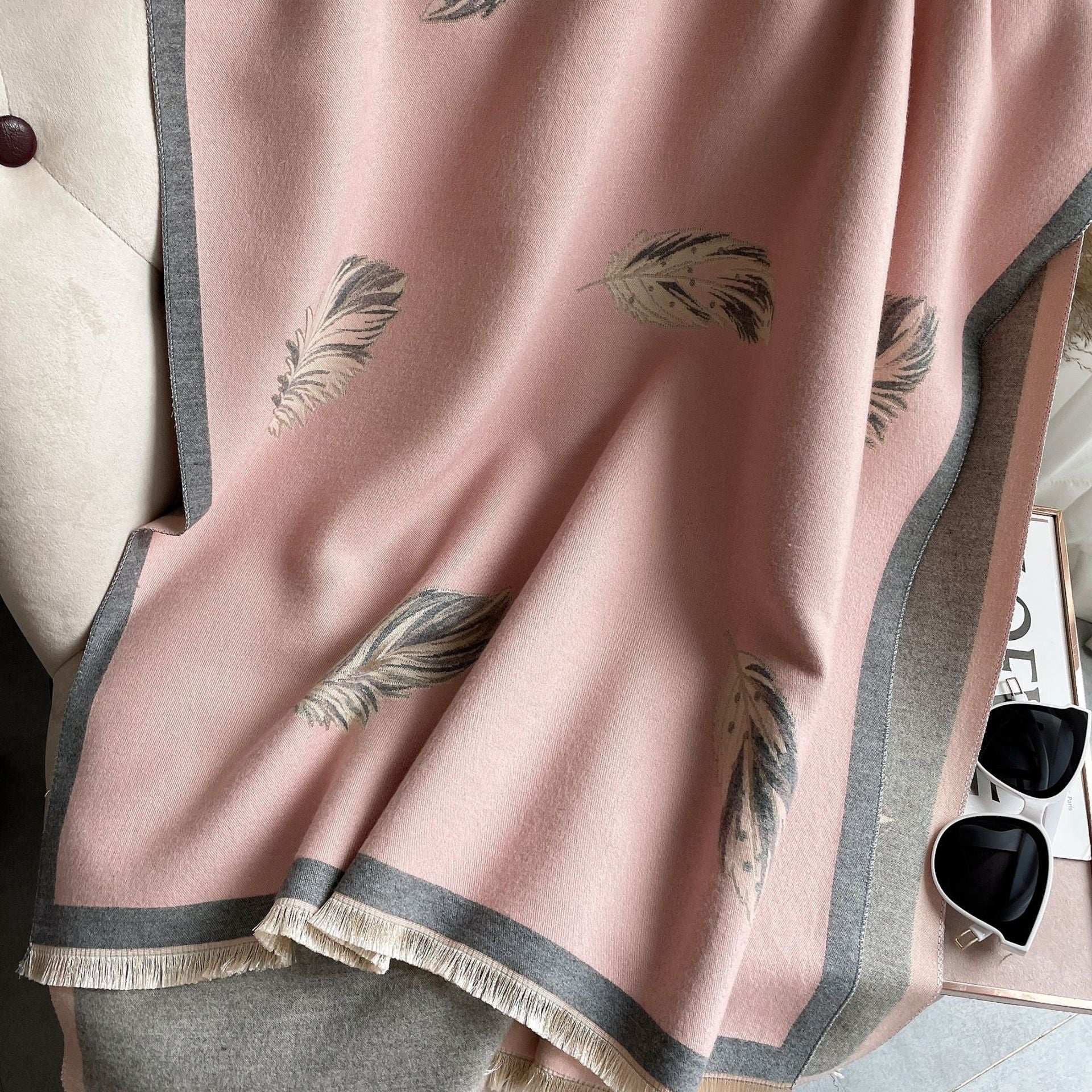 Cashmere-Like Short Tassel Shawl - Warm & Cozy .Cashmere-like Short Beard Tassel Thickened Warm Shawl Scarf | Ectron Online