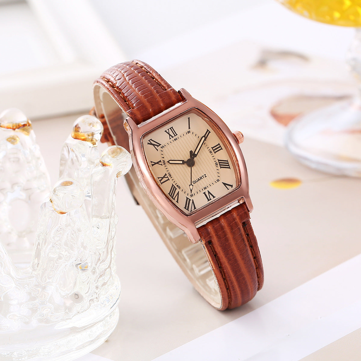 Fashion Classic Quartz Watch Women's Watch