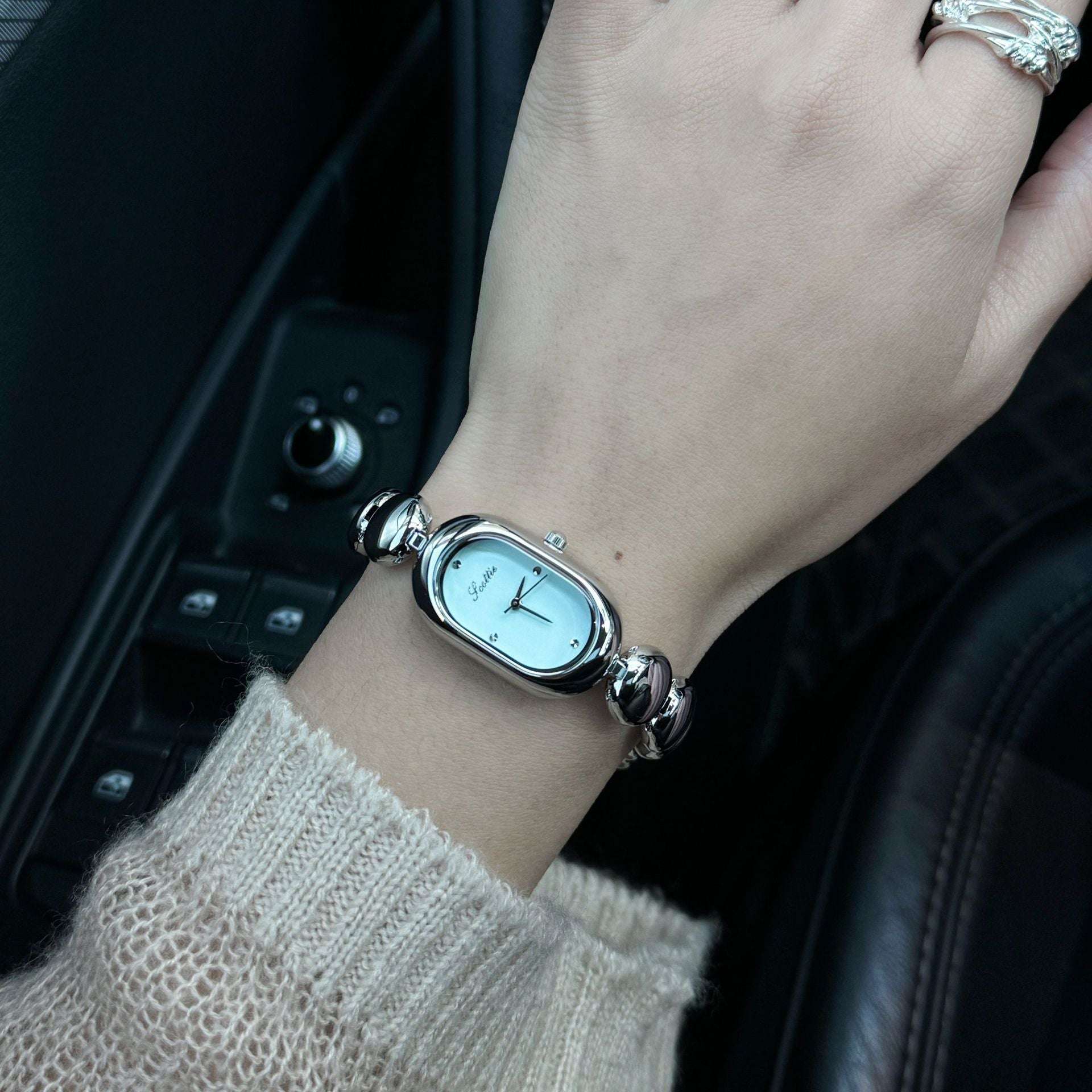 Gold Oval Watch & Bracelet for Women Good-looking Gold Elegant Oval Women's W | Ectron Online