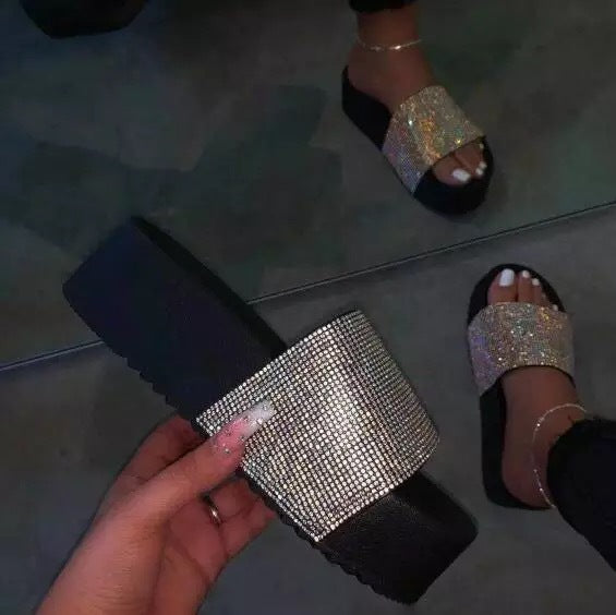 Thick bottom rhinestone home slippers Thick bottom rhinestone home slippers | Ectron Online