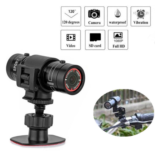 Black camera with features listed on a white background