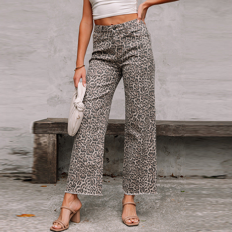 Leopard print high-waist wide-leg jeans, ankle-length hem with button front