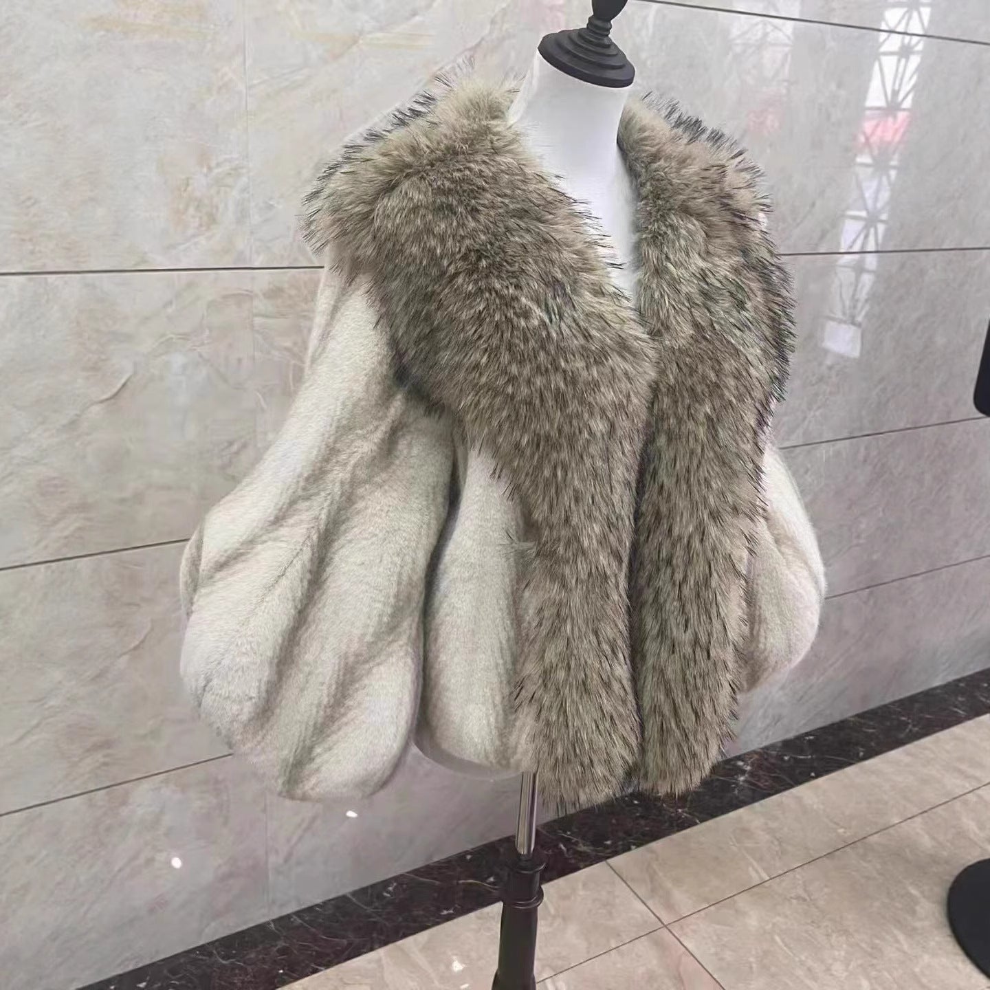 Mid-length Mink-like Wool Leopard Print Coat