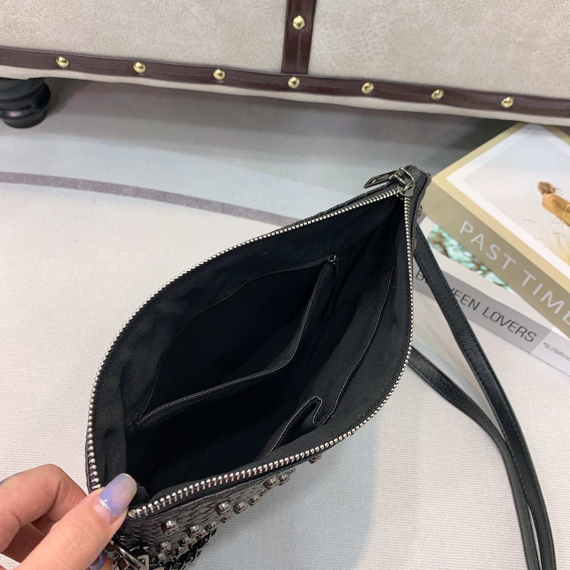 Inclined Span Of Large Capacity Rivet Clutch Bag