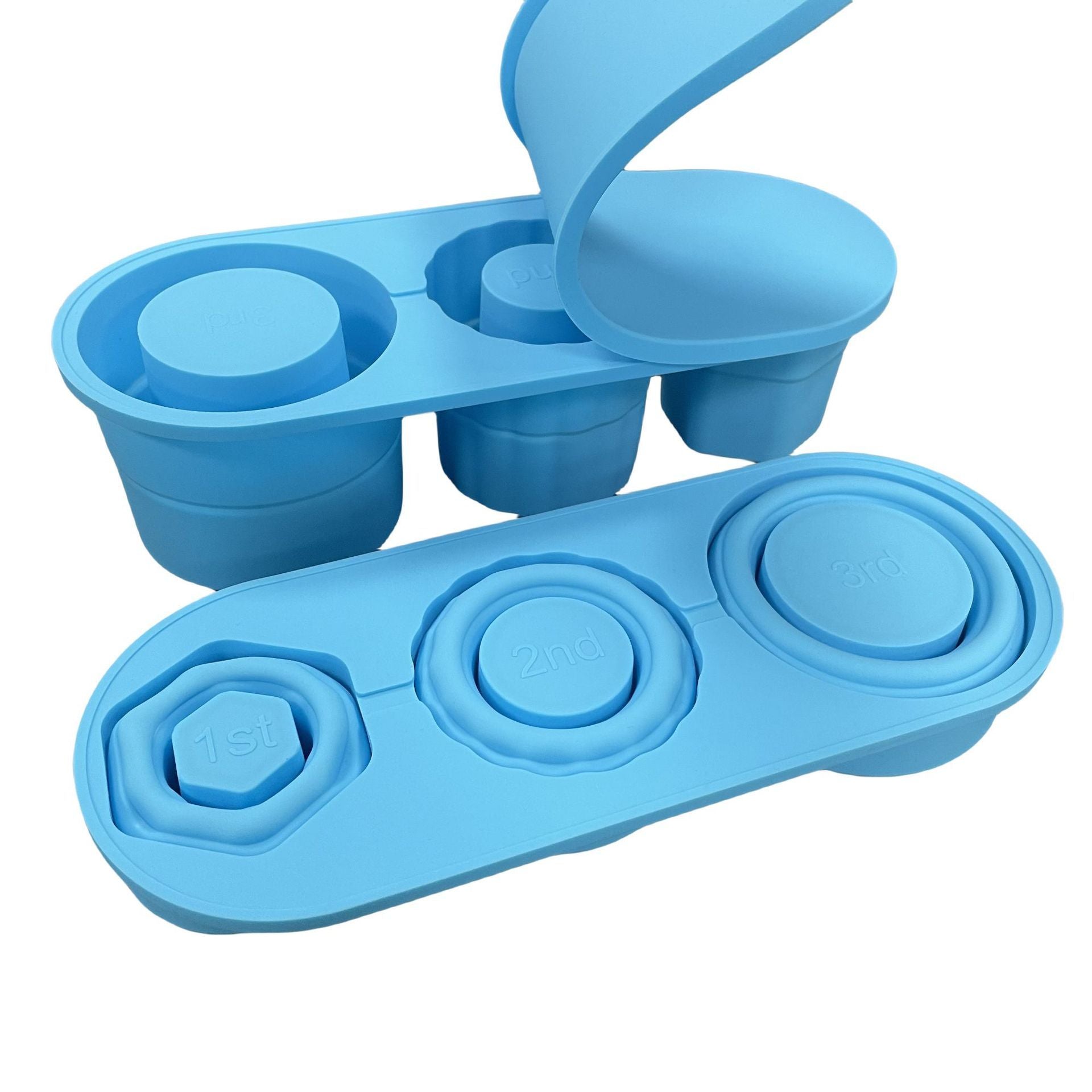 {{ brand }} Foldable Silicone Ice Cube Mold – Space-Saving & Food-Grade Safe Sky Blue With Cover - Foldable Storage Edible Silicon Ice Cube