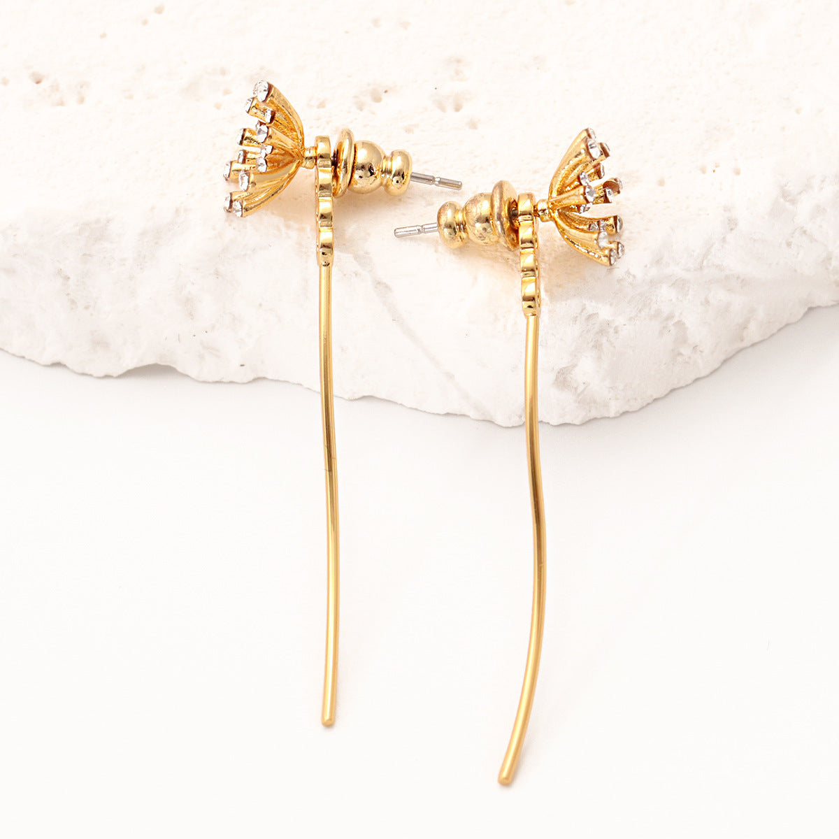 Female Versatile Long Slimming Floral Earrings