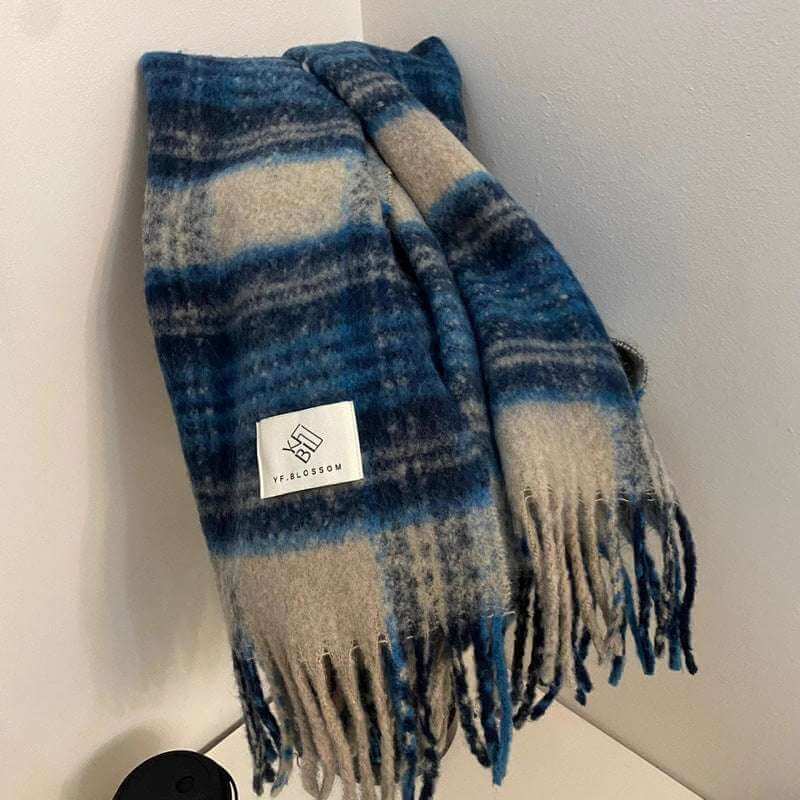 New Fashionable Plaid Scarf For Women New Fashionable Plaid Scarf For Women | Ectron Online