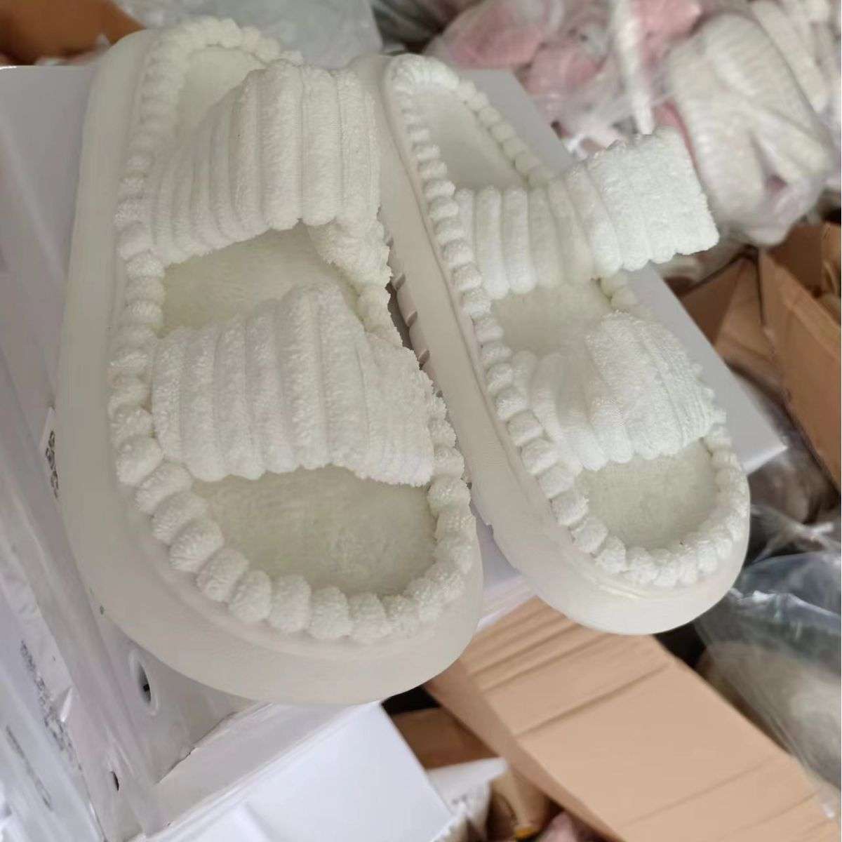 Soft & Comfortable Lamb Wool Cotton Slippers for Women Soft And Comfortable Lamb Wool Women's C | Ectron Online