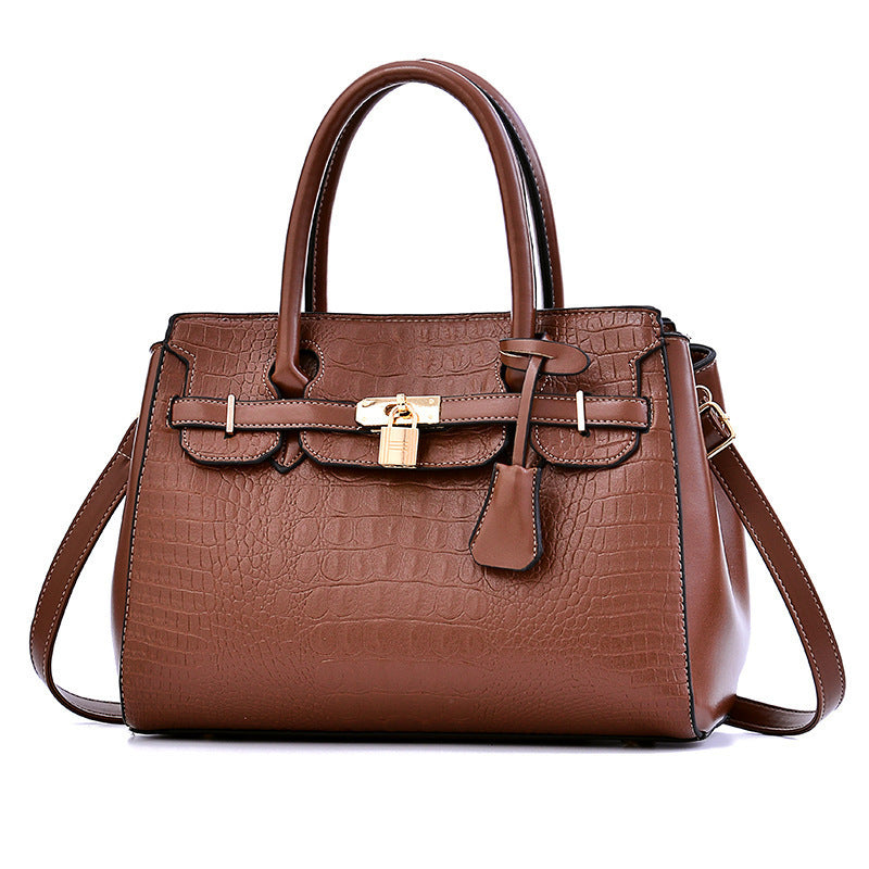 Large capacity handbag shoulder