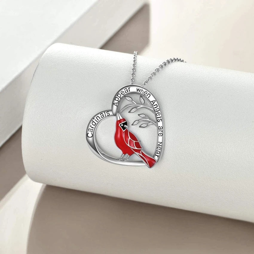 Creative Heart-Shaped Cardinal Pendant Necklace